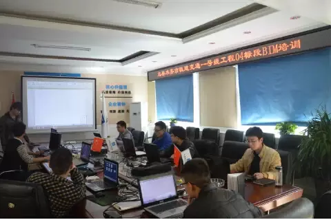 The BIM team of the 04 section project department of Wugui Line 1 insists on exploring the path