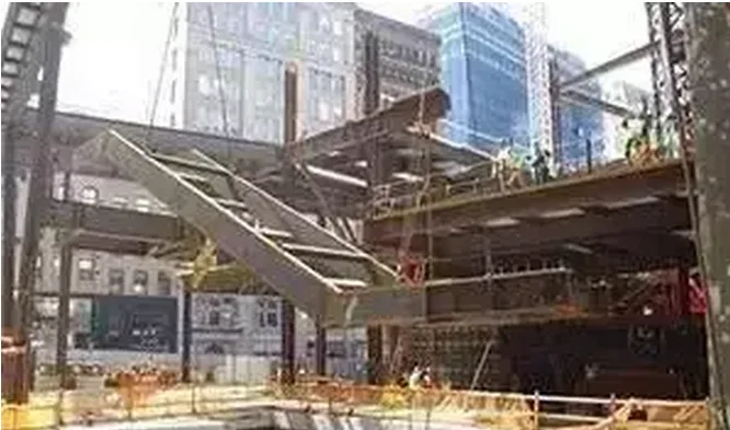 See how the 977 foot World Trade Center in the United States rises from the ground