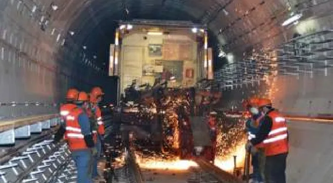 Application of BIM technology in the mechanical and electrical installation construction project of Shanghai Metro Line 12