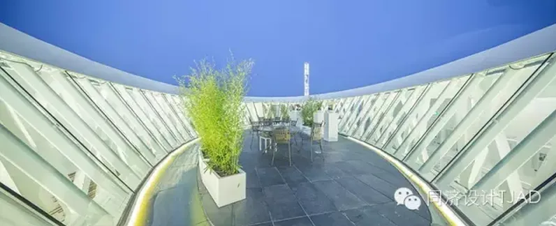 The Application of BIM Technology in the Design of Chinese Enterprise Joint Pavilion