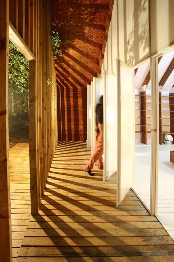 Pomegranate Residence N4+ Glued Bamboo House / Advanced Architecture Lab [AAL]