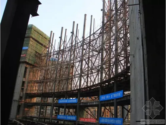 How was the Wuhan Wanda runway built using BIM 'Red Lantern'