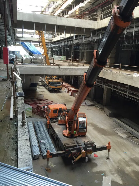 Case Study of BIM Application in Donghai New Crystal City Project
