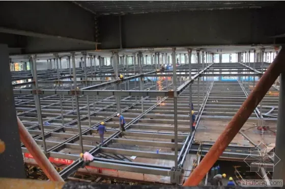 How was the Wuhan Wanda runway built using BIM 'Red Lantern'