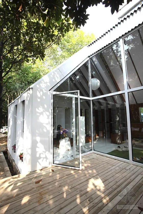Pomegranate Residence N4+ Glued Bamboo House / Advanced Architecture Lab [AAL]