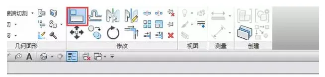 The method of aligning and annotating model fill pattern lines with door and window construction in Revit
