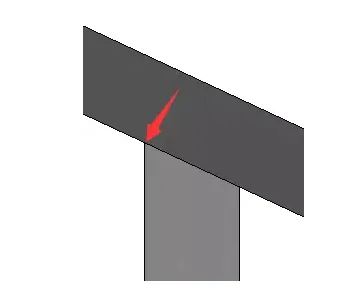 How to solve the problem of columns not being properly attached to the roof in Revit