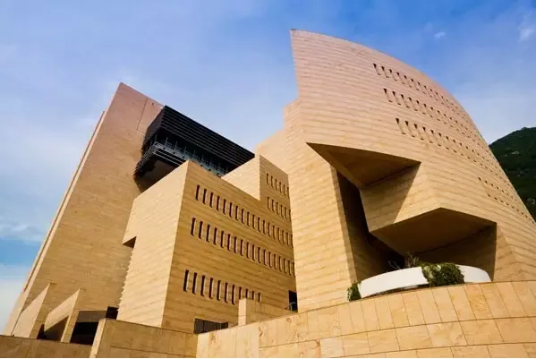 The Modern History of Prefabricated Brick Architecture: The Road to Reversal