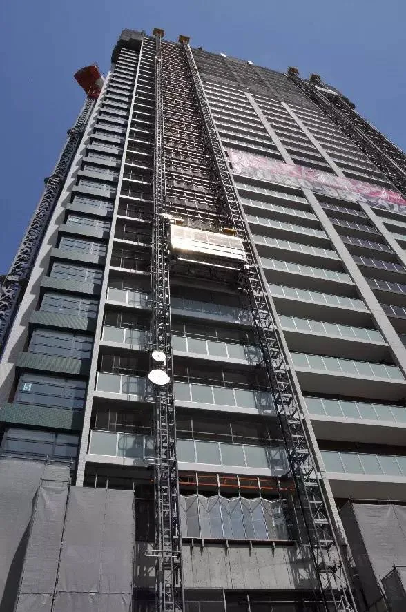 Prefabricated | Construction of a 50 story prefabricated residential building by Goyo Construction in Japan