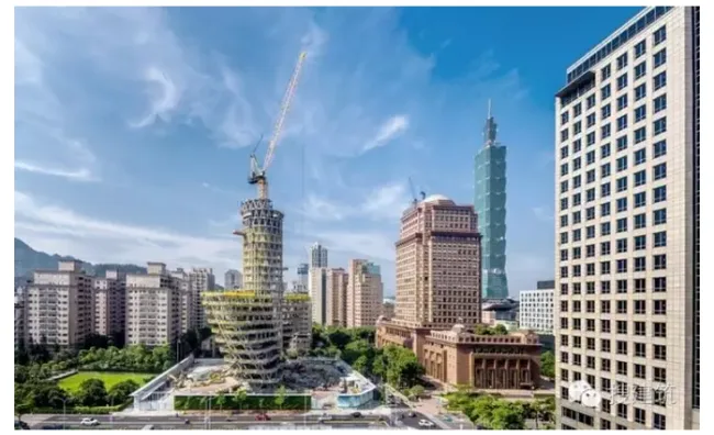 Prefabricated | Green Building | This is the real residential building! A tree inhabited by people