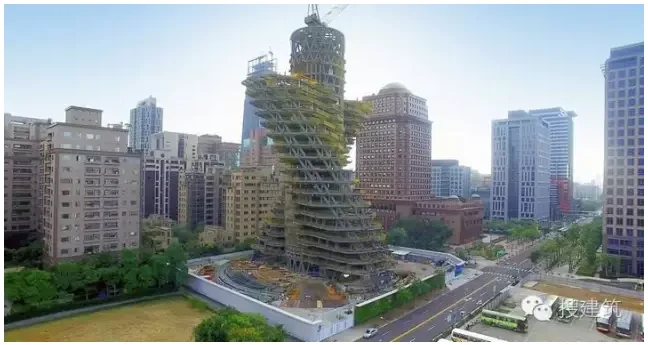 Prefabricated | Green Building | This is the real residential building! A tree inhabited by people
