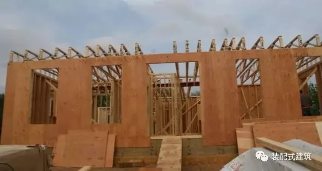 Prefabricated | Building wooden houses in rural areas of the United States with first-class insulation and seismic resistance rods. How much salary can this technology earn in China?