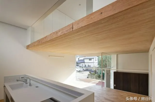 Prefabricated | If it is prefabricated, only Japanese prefabricated buildings are accepted