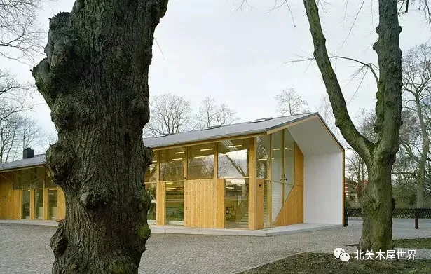 Prefabricated | Berlin Barn: A Low Cost Wooden Structure Building with Superb Tone