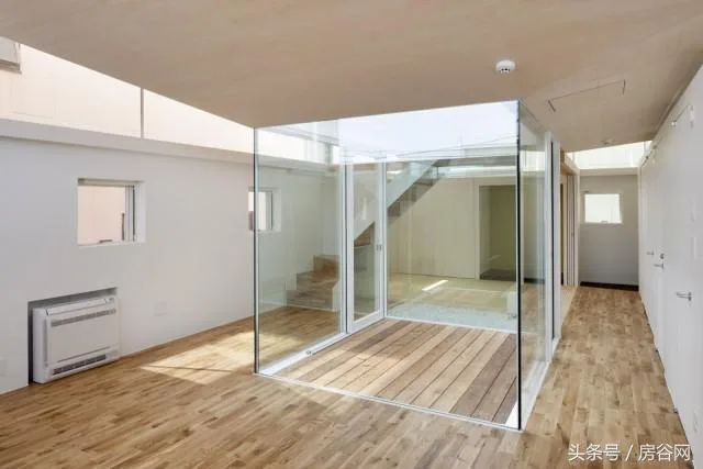 Prefabricated | If it is prefabricated, only Japanese prefabricated buildings are accepted