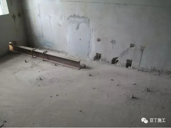 Bolt design causing construction issues