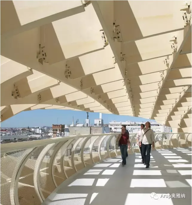 Prefabricated | One of the world's largest wooden structures: Spanish urban parasol