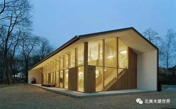 Prefabricated | Berlin Barn: A Low Cost Wooden Structure Building with Superb Tone