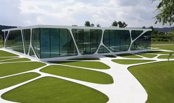Prefabricated | Germany: Prefabricated buildings should also judge people based on their appearance