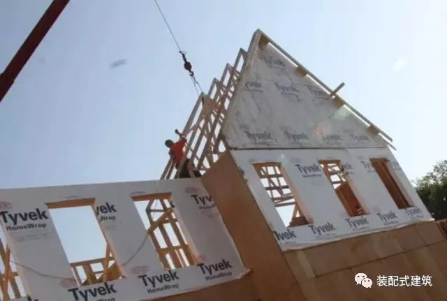 Prefabricated | Building wooden houses in rural areas of the United States with first-class insulation and seismic resistance rods. How much salary can this technology earn in China?