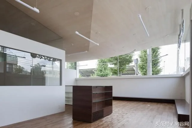 Prefabricated | If it is prefabricated, only Japanese prefabricated buildings are accepted