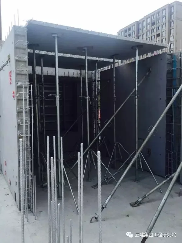 Prefabricated | Case | Prefabrication rate of 45% sandwich insulation prefabricated residential construction started hoisting - Shanghai Baoshan Gu Village N12-1101 Unit 06-01 plot project