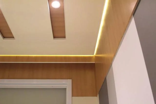 Prefabricated | Standardized or Personalized? Take a look at how to balance the two in an open and assembled LOFT apartment!