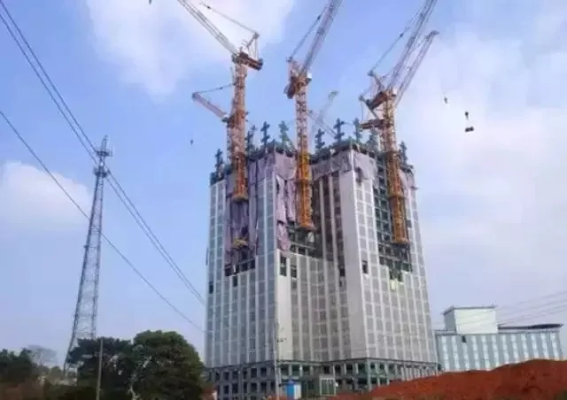 Prefabricated | Superb Chinese speed, 57 story skyscraper completed in 19 days! Shocking the world!