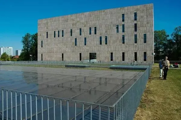 Prefabricated | Germany: Prefabricated buildings should also judge people based on their appearance