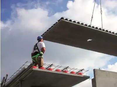 Prefabricated | See you for the first time! Are Germans cutting corners by putting plastic balls inside when pouring concrete for floor slabs?
