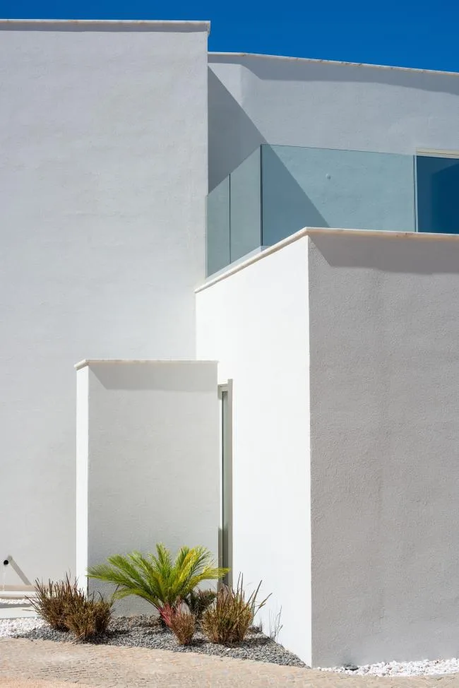 BIM Architecture | Natural Organic, Pure White Mediterranean Room/STUDIOARTE Architects