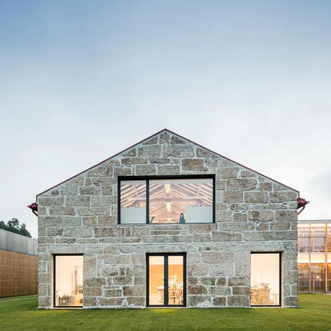 BIM Architecture | From Wine Cellar to Office: Sede Polopique Headquarters/Filipa Guimarães