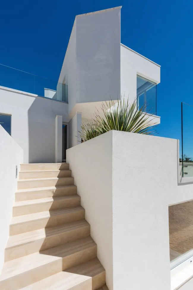 BIM Architecture | Natural Organic, Pure White Mediterranean Room/STUDIOARTE Architects