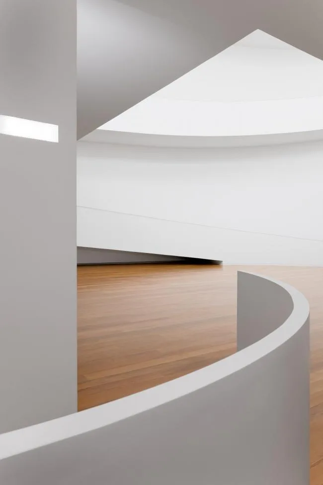 BIM Architecture | Layered Interwoven Finger Slopes, Pursuing Variations in a Regular Order/Alvaro Siza Architects