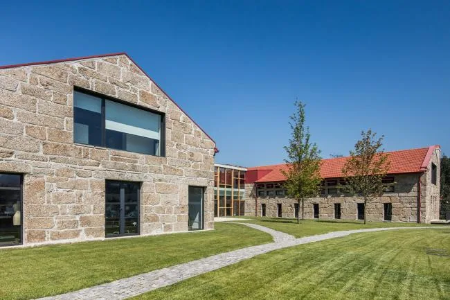 BIM Architecture | From Wine Cellar to Office: Sede Polopique Headquarters/Filipa Guimarães