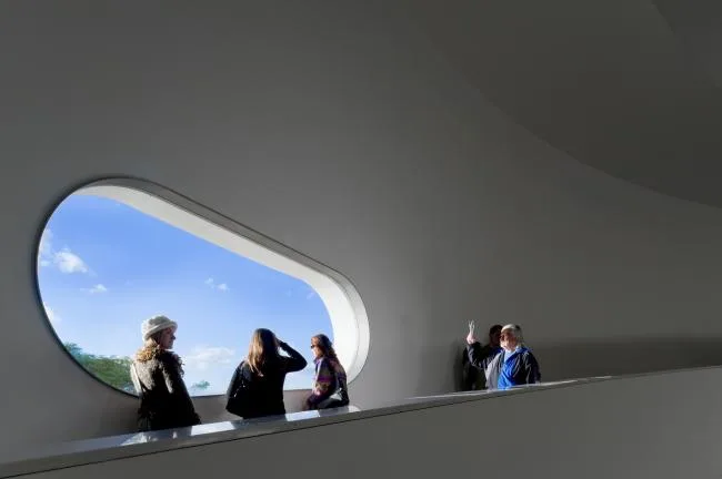 BIM Architecture | Layered Interwoven Finger Slopes, Pursuing Variations in a Regular Order/Alvaro Siza Architects