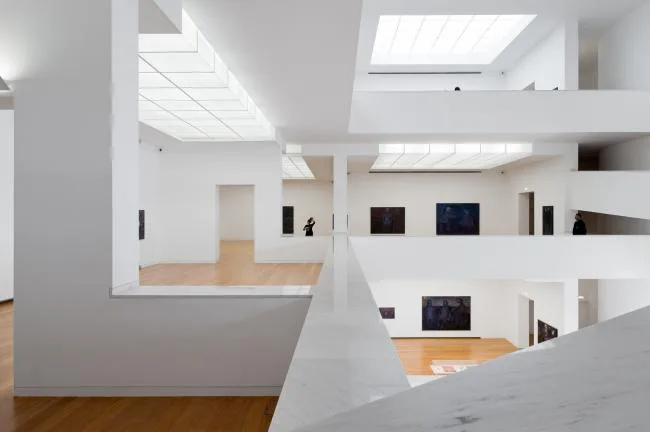 BIM Architecture | Layered Interwoven Finger Slopes, Pursuing Variations in a Regular Order/Alvaro Siza Architects