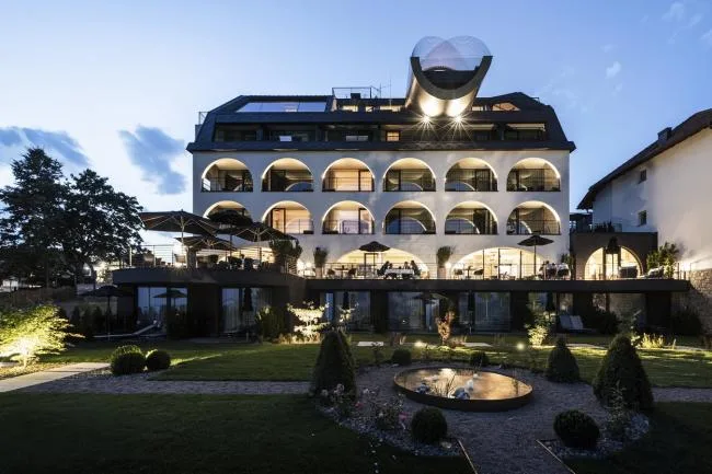 BIM Architecture | Inspired by Art Nouveau Activities: Italian Arches Hotel/noa Network of Architecture