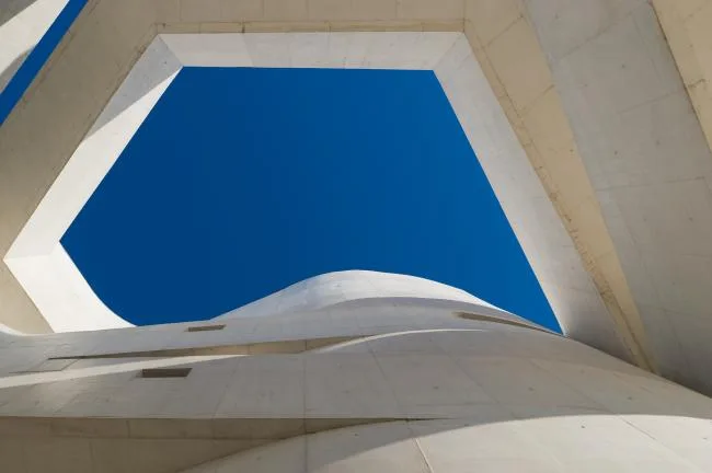 BIM Architecture | Layered Interwoven Finger Slopes, Pursuing Variations in a Regular Order/Alvaro Siza Architects