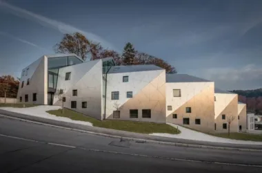 BIM Architecture: Dynamic Sci-Fi Inspired Apartment Deconstructed Through Geometry by METAFORM Architects-BIM WORLD