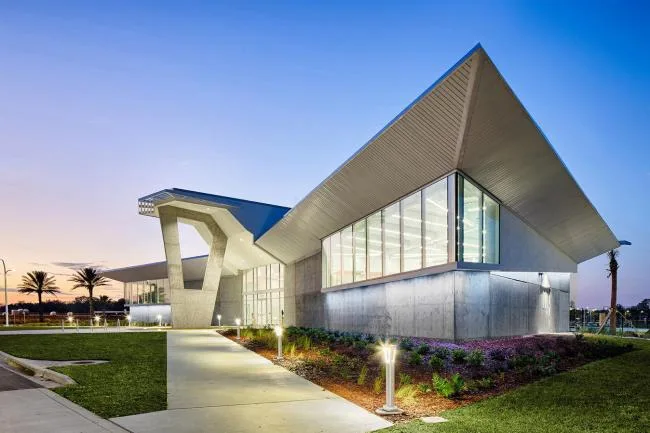 BIM Architecture | Like Phoenix Nirvana: Florida Tech Year and Night School Student Career Movement in the Middle/Straughn Trout Firm
