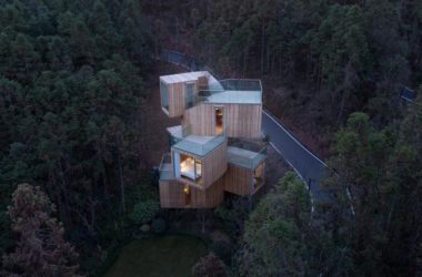 BIM Architecture: Experiencing Natural Ventilation at Qiyunshan Tree House by Bengo Studio-BIM WORLD