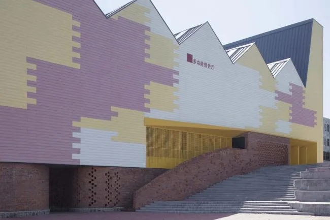 BIM Architecture | Yueyang County Third Middle School Wind and Rain Playground and Lecture Hall/SUP Simple Architecture Studio