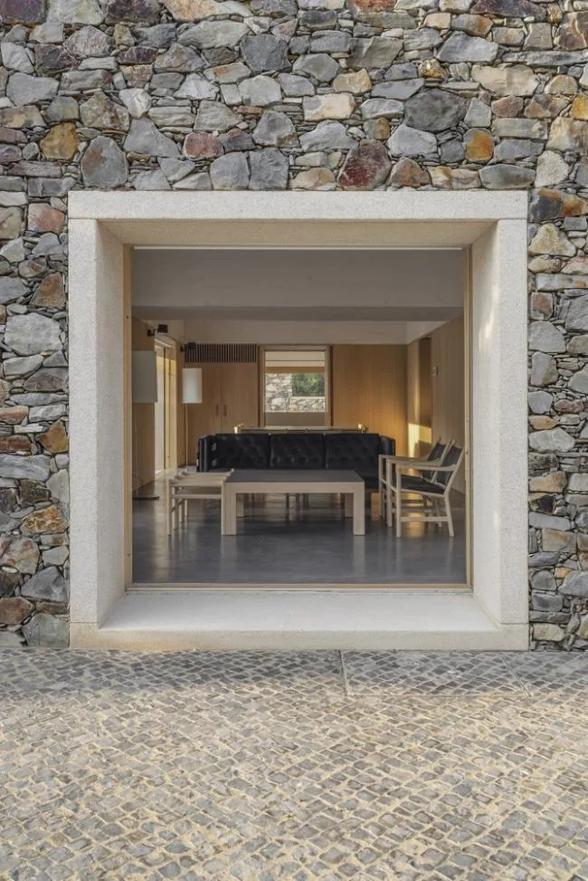 BIM Architecture | Cautious and Flexible: Caseres Stone Room/Tu ñó n Arquitectos