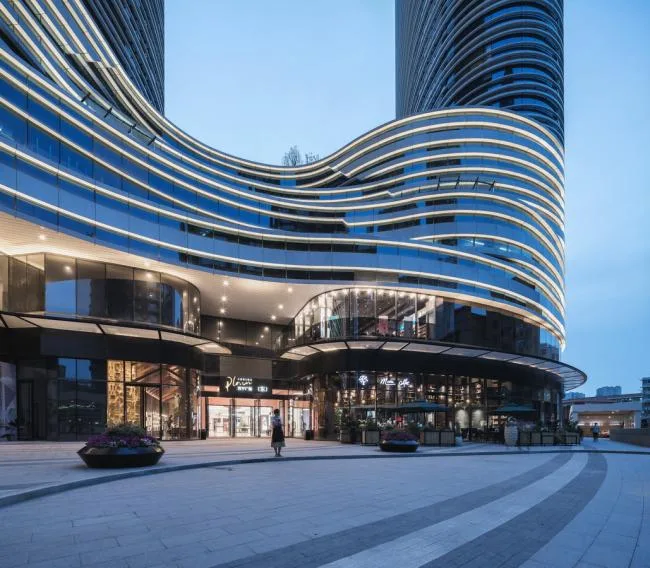 BIM Architecture | Curved Surrounding Shifting Volumes - Yunjing Pengcheng, Xuzhou Suning Plaza/CCDI Sidi International