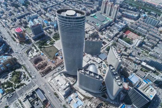 BIM Architecture | Curved Surrounding Shifting Volumes - Yunjing Pengcheng, Xuzhou Suning Plaza/CCDI Sidi International