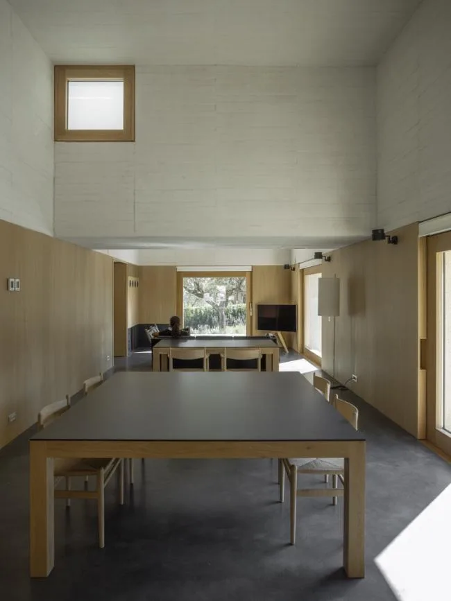 BIM Architecture | Cautious and Flexible: Caseres Stone Room/Tu ñó n Arquitectos