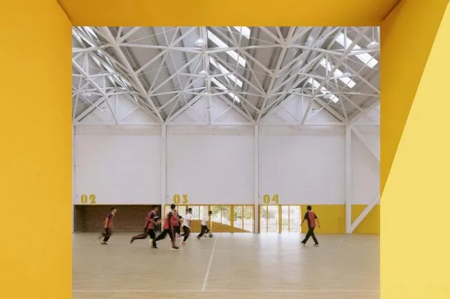 BIM Architecture | Yueyang County Third Middle School Wind and Rain Playground and Lecture Hall/SUP Simple Architecture Studio