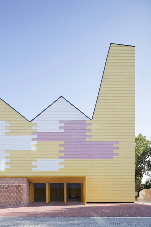 BIM Architecture | Yueyang County Third Middle School Wind and Rain Playground and Lecture Hall/SUP Simple Architecture Studio