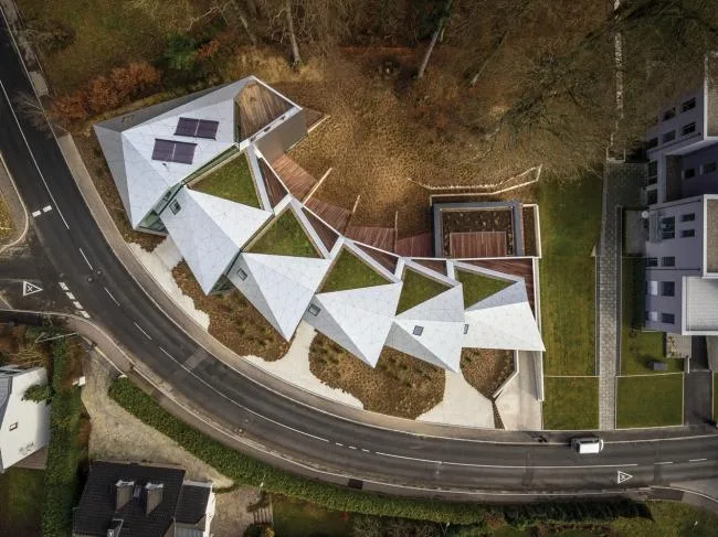 BIM Architecture | Dynamic Science Fiction, a gathering apartment deconstructed by geometry/METAFORM Architects